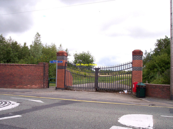 Photo 6"x4" Sutton Manor Colliery Gates Sutton Manor\/SJ5190 c2010