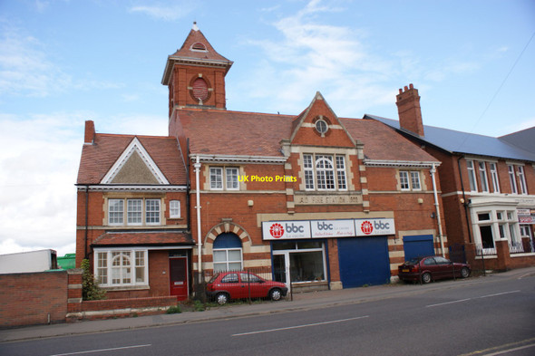 Photo 6"x4" Rushden Old Fire Station Rushden\/SP9566 c2010