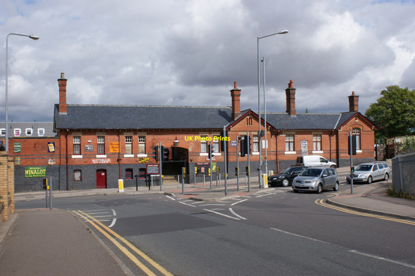 Photo 6"x4" Rushden Old Railway Station Rushden\/SP9566 c2010