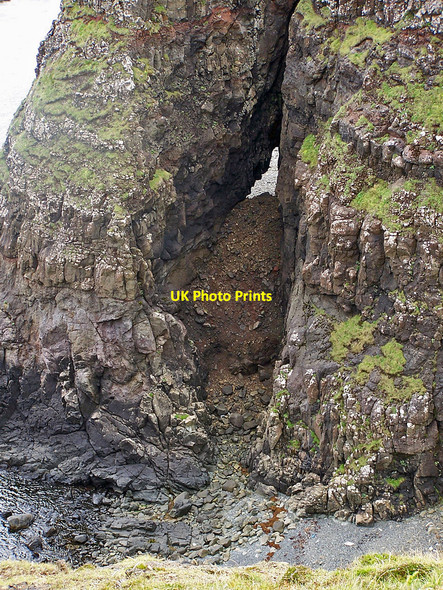Photo 6"x4" Rockfall in natural arch Loch an Fhridein c2010