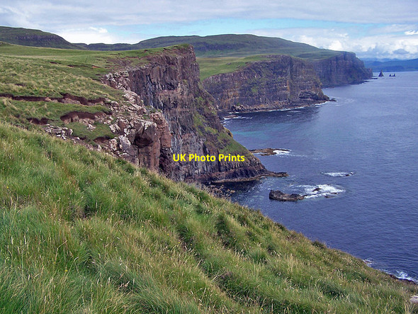 Photo 6"x4" Coastline towards Idrigill Point Ollisdal Geo c2010