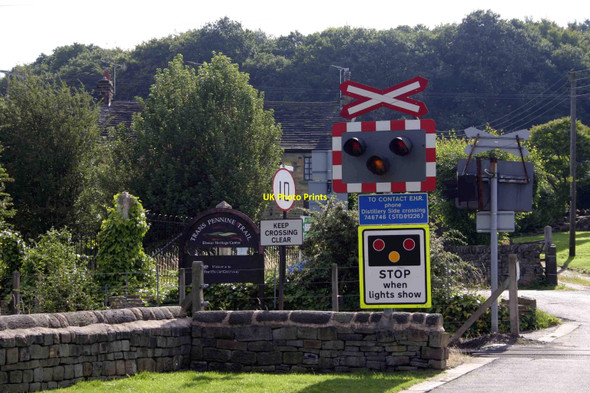 Photo 6"x4" Railway Crossing at Elsecar Heritage Centre Elscar c2010