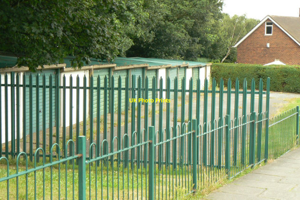 Photo 6"x4" Lock-up garages Bestwood c2010