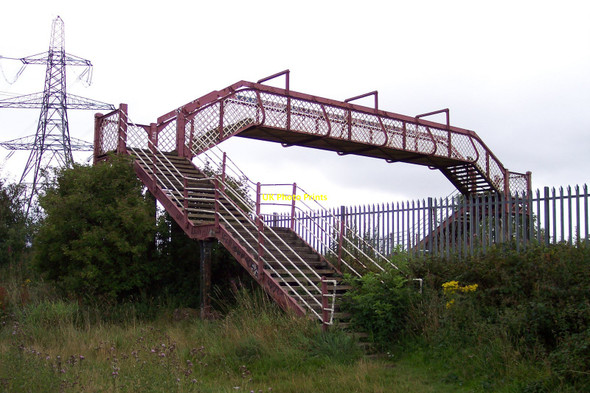 Photo 6"x4" Footbridge over the Liverpool Manchester railway Rainhill c2010