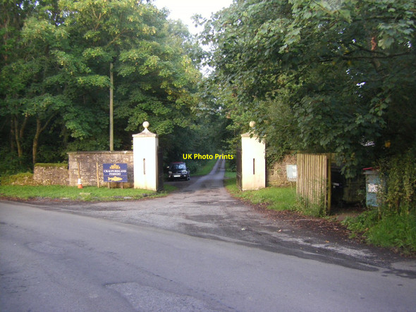 Photo 6"x4" Gate entrance to Craufurdland Fishery Laigh Fenwick c2010