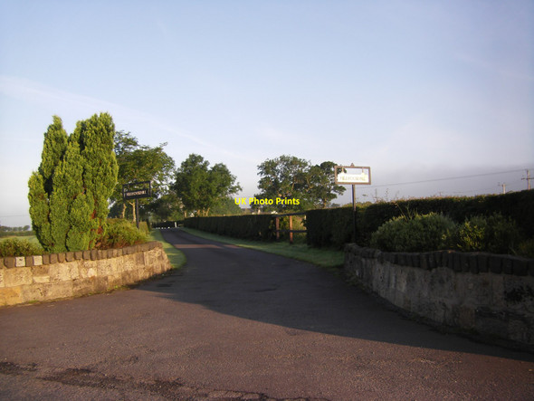 Photo 6"x4" Entrance drive to Hillhousehill Laigh Fenwick c2010