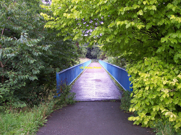 Photo 6"x4" Footbridge links Skelmersdale to Beacon Country Park Skelmersdale c2010