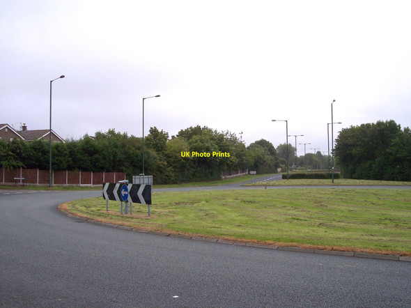 Photo 6"x4" Roundabout on Tanhouse Road Skelmersdale c2010