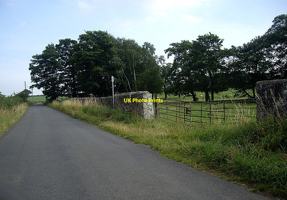 Photo 6"x4" Road from Stanwick to Aldbrough St John Aldbrough St John c2010