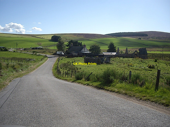 Photo 6"x4" Approach to Mill of Rippachie Towie\/NJ4312 c2010