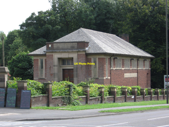 Photo 6"x4" Alfreton - Abraham Lincoln Library Alfreton c2010