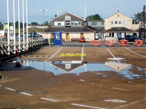 Photo 6"x4" Harbour Office, Yarmouth, Isle of Wight Yarmouth c2010