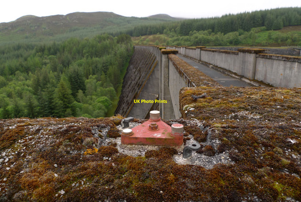 Photo 6"x4" Errochty Dam survey point Trinafour c2010