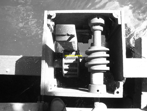 Photo 6"x4" Sluice Gate Mechanism, Mill Stream-Race, Whalley Whalley Banks c2010