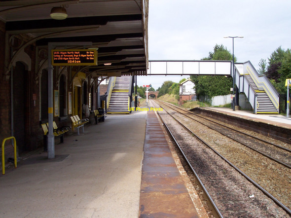 Photo 6"x4" Prescot railway station Prescot c2010