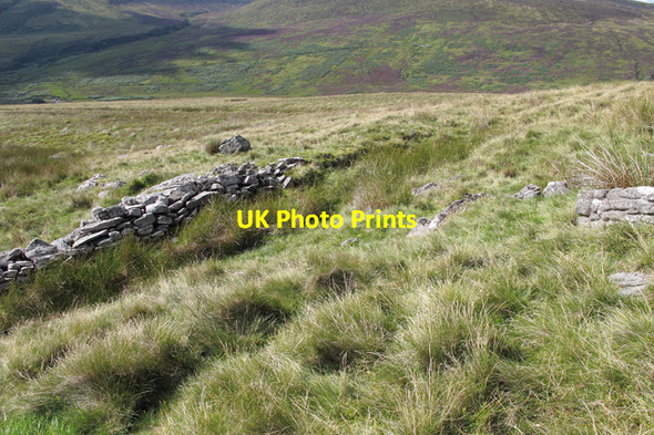 Photo 6"x4" Ruins of fellside wall Cross of Greet Bridge c2010