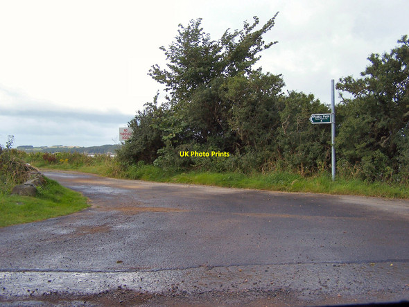 Photo 6"x4" Public path leading to Kirkcudbright Lifeboat Station The Lake c2010