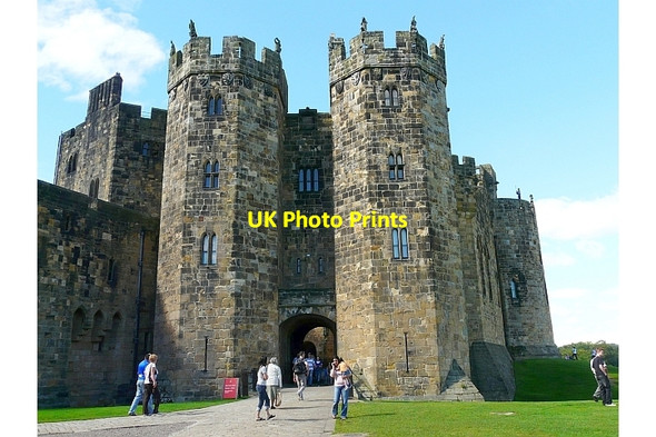 Photo 6"x4" Alnwick Castle - towers of the keep Alnwick c2010