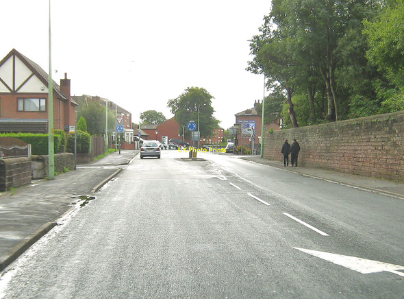 Photo 6"x4" Mini-roundabout at the junction of Wigan Road and Dawber's Lane Euxton c2010