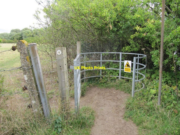 Photo 6"x4" Sign on the kissing gate North Stoke\/SU6186 c2010