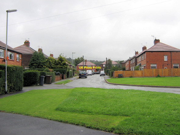 Photo 6"x4" The Uplands going left Biddulph c2010
