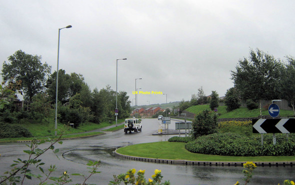 Photo 6"x4" West on Meadows Way Biddulph c2010