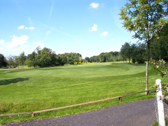 Photo 6"x4" The golf course on Blundell's Hill Cronton c2010