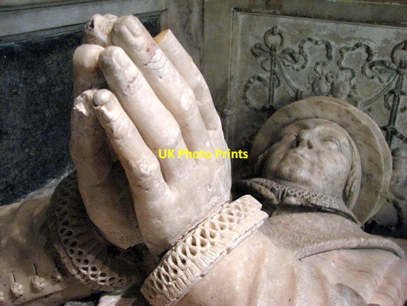 Photo 6"x4" Exton: St Peter and St Paul - monument to Robert Kelwey, d. 1580 Exton\/SK9211 c2010 P2