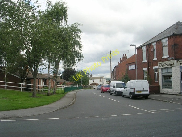 Photo 6"x4" Foxholes Lane - Church Road Normanton\/SE3822 c2009