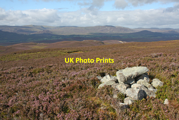 Photo 6"x4" Cairn, Garbh-mheall Beag Etteridge c2010