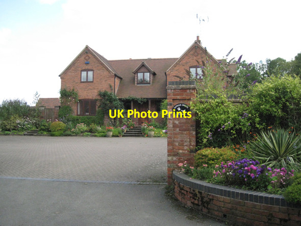 Photo 6"x4" Tapster Brook Cottage Lapworth c2010