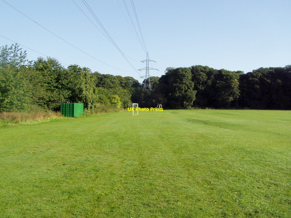 Photo 6"x4" Football powerline Cummings Park c2010