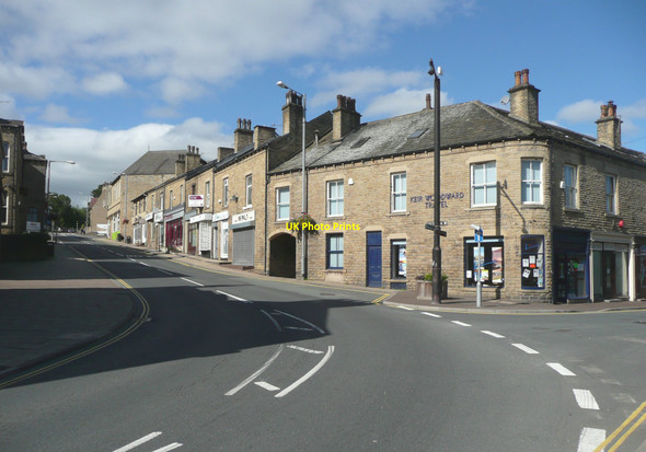 Photo 6"x4" Victoria Road, Elland Elland c2010