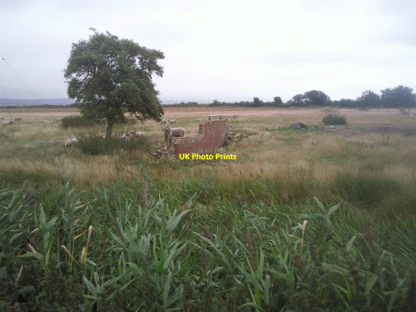 Photo 6"x4" Former Looker's Hut at deserted Blackmanstone St Mary in the Marsh c2010