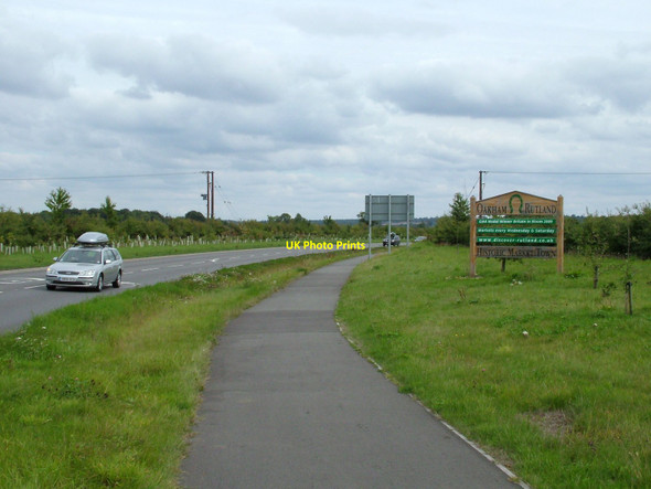 Photo 6"x4" Oakham Sign on the A606 Oakham\/SK8509 c2010