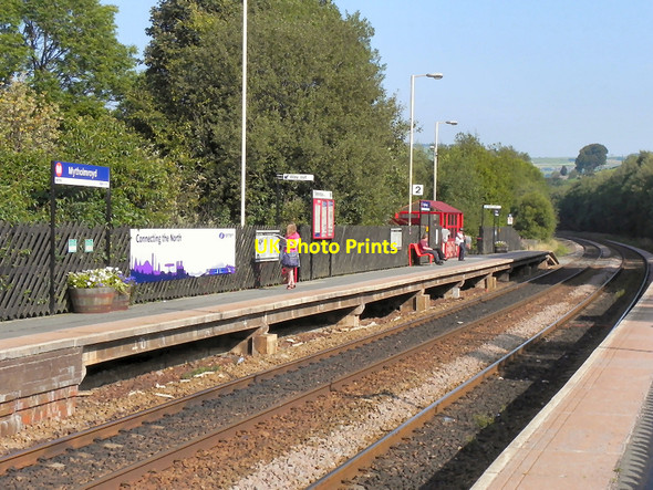 Photo 6"x4" Mytholmroyd Station Hoo Hole c2010