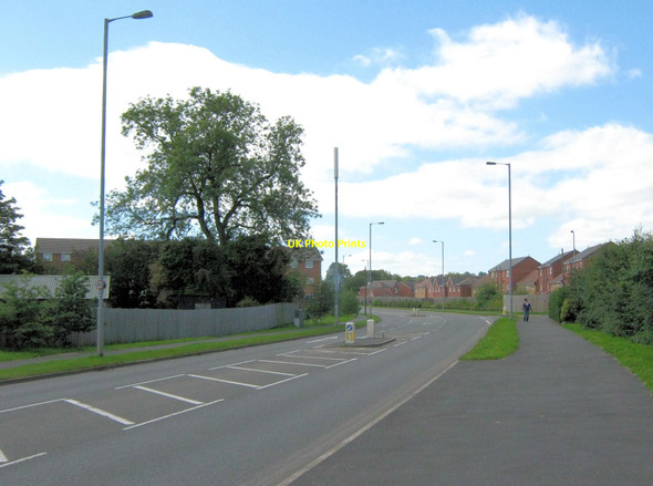 Photo 6"x4" Looking towards Briarswood Biddulph c2010