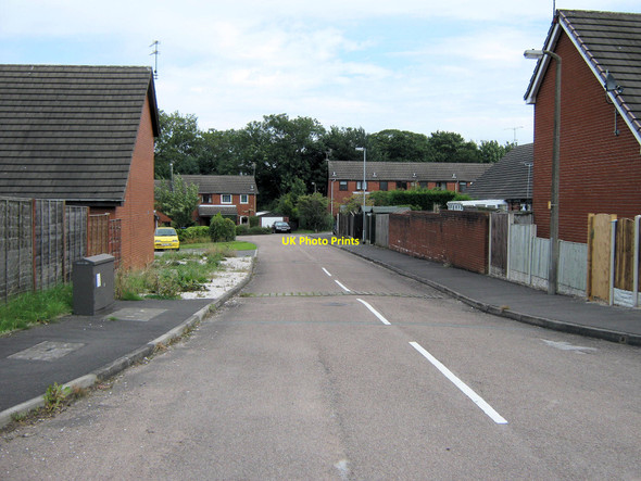 Photo 6"x4" North on Humber Drive Biddulph c2010