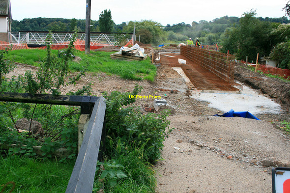 Photo 6"x4" Flood wall foundations Beeston\/SK5236 c2010