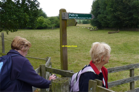 Photo 6"x4" Misleading sign Scone c2010