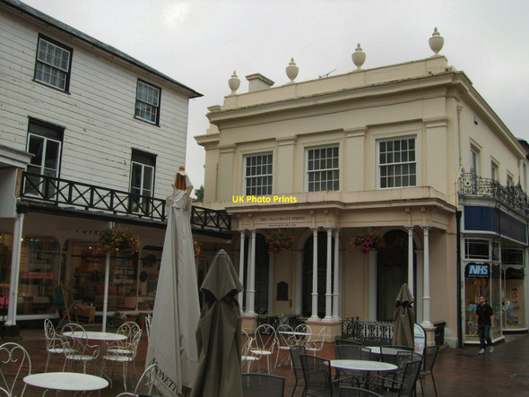 Photo 6"x4" The Bath House and Chalybeate Spring Royal Tunbridge Wells c2010