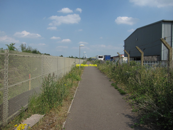 Photo 6"x4" Norwoodside cycle lane March\/TL4196 c2010
