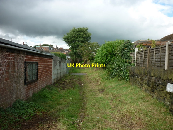 Photo 6"x4" A footpath to High Crompton Shaw\/SD9308 c2010