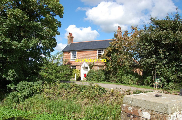 Photo 6"x4" House at New Bridge Golden Cross\/TQ6310 c2010