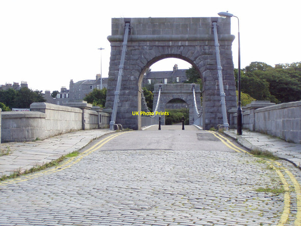 Photo 6"x4" View along Wellington Suspension Bridge Aberdeen\/NJ9206 c2010