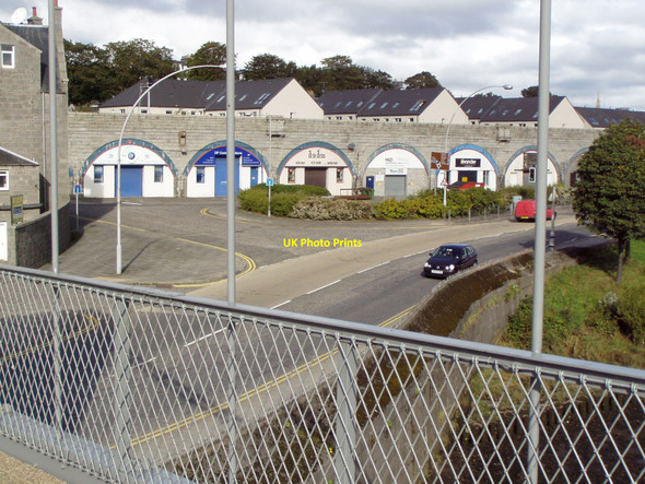 Photo 6"x4" Industrial Units under the railway arches. Aberdeen\/NJ9206 c2010