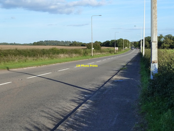 Photo 6"x4" Roman road - the A48 near Twmpath Llangan c2010