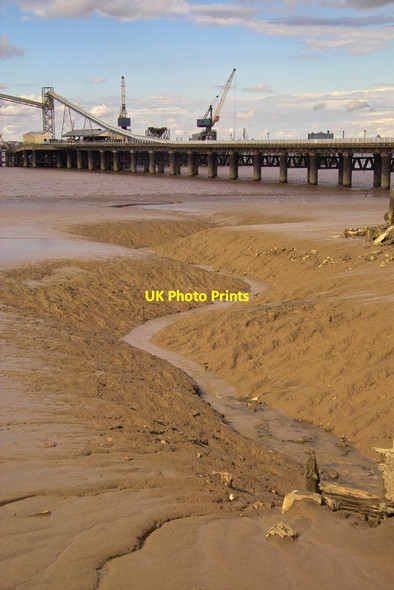 Photo 6"x4" Humber Foreshore near New Holland Jetty New Holland\/TA0823 c2010