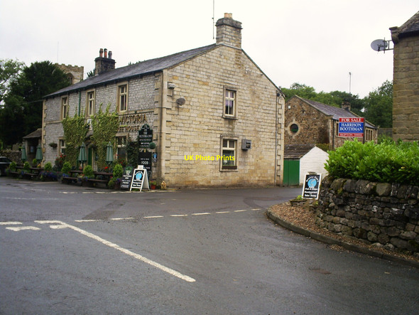 Photo 6"x4" The Victoria Inn, Kirkby Malham Kirkby Malham c2010