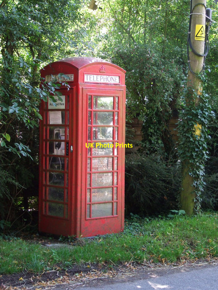 Photo 6"x4" Red Telephone Box Westhorpe\/TM0469 c2010